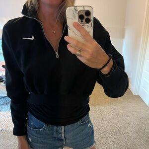 Women’s Nike Crop Half Zip, sz M
